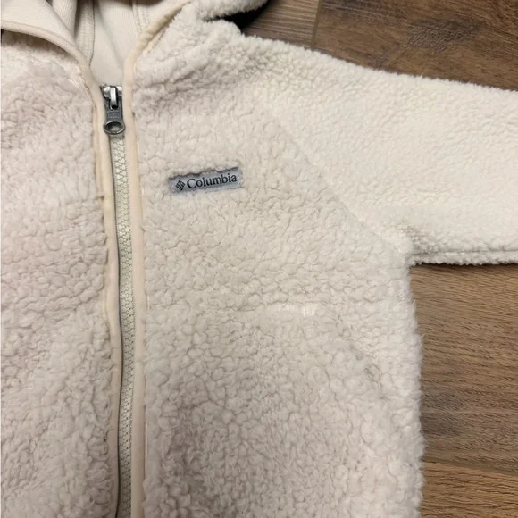 Columbia Cream Sherpa Baby Jacket with Bear Ear Hood - Picture 2 of 8